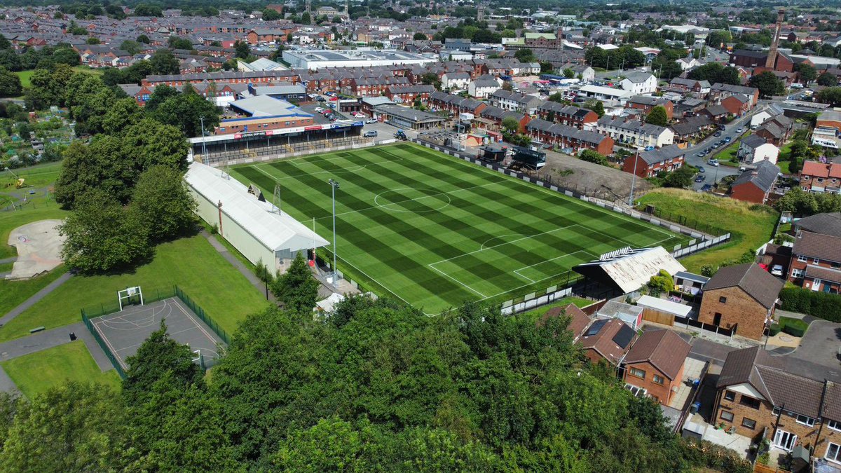chorleyfc's tweet image. We’re ready for tonight, are you?

Oh, and check out our brand new sign on our main stand for @GrantStore_ 😍

🎟️ tickets.chorleyfc.com 
📸 @LukeClitheroe