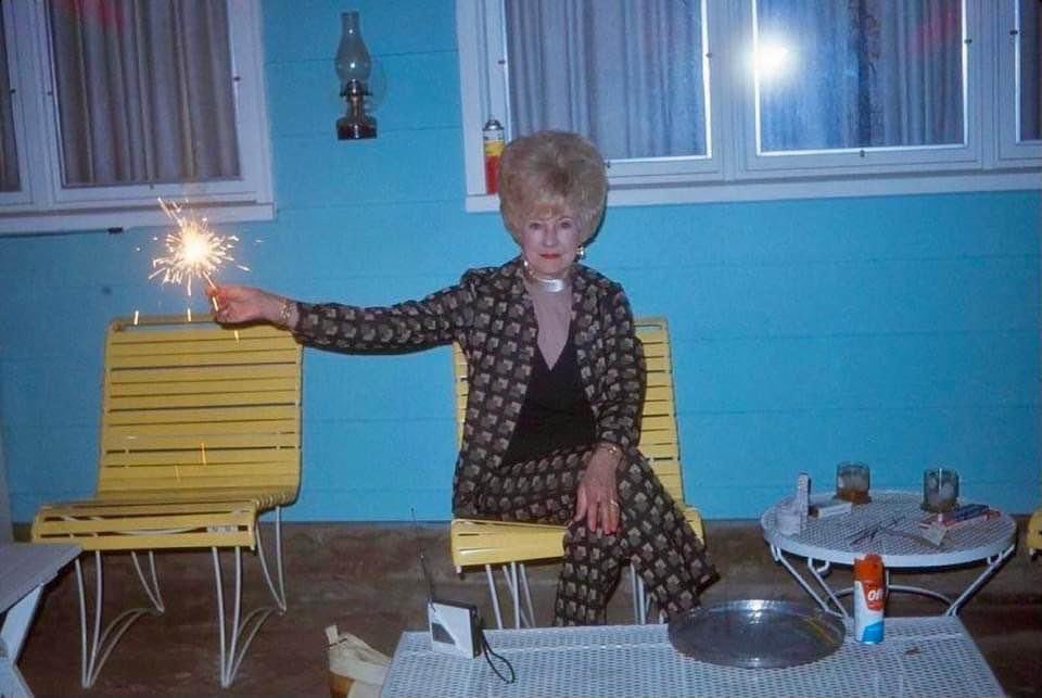 Emma Westcott tweet media