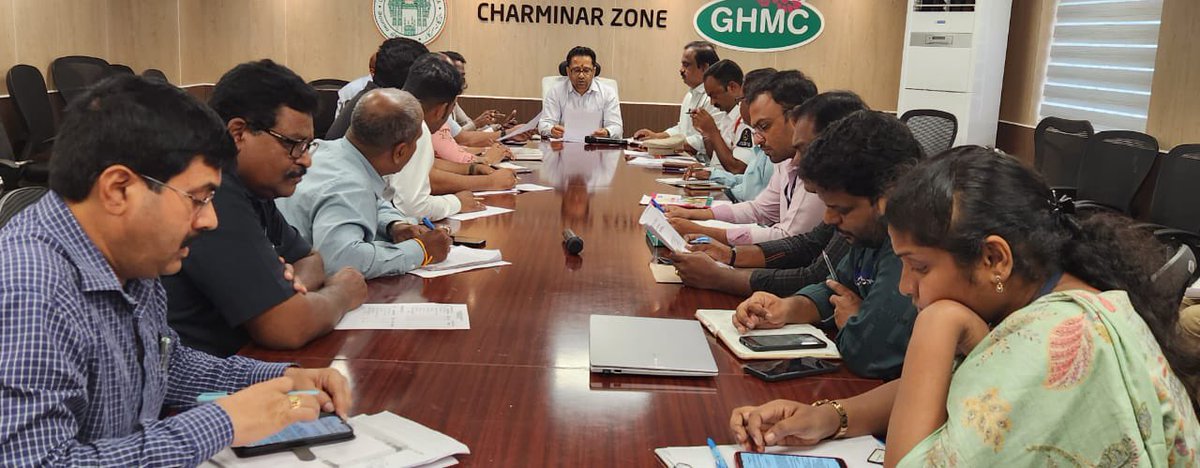 ZC_Charminar's tweet photo. Sir/Madam , Meeting conducted with representatives of malls/ multiplexes of Charminar Zone on issues of parking fee.@GHMCOnline https://t.co/AjafN4MRA4