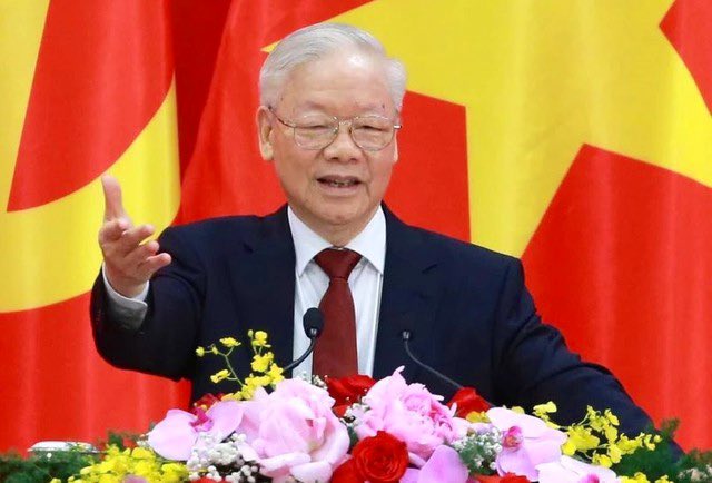 DiazCanelB's tweet photo. Expresamos nuestras más sentidas condolencias por el fallecimiento del querido compañero Nguyen Phu Trong, secretario general del Partido Comunista de Vietnam, que hacemos extensivas al hermano pueblo vietnamita, familiares y allegados. 

Ha muerto un fiel amigo de #Cuba. https://t.co/QRi2LDPXj4