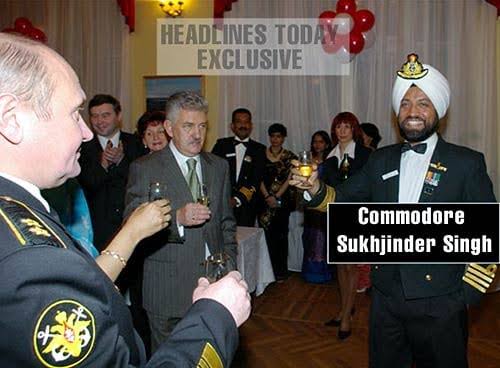 reddy2002_varun's tweet image. Whenever Pauj talks about "Better Weapons",
One hears "Foreign Weapons" and
One remembers this.

DRDO should hire some White prostitutes.
Even middle aged ones work too.