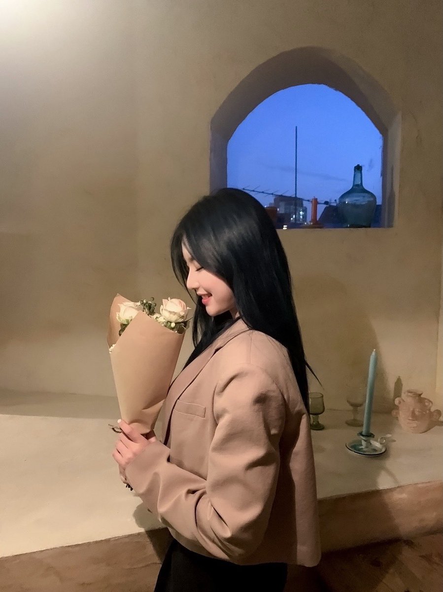 damucraft's tweet photo. 𝕔on este bon𝐢to ra𝚖ito de florecitas 💐★ vine a desearle un #𓊆𝔩u𝕩ury𓊇·𝚍a𝕪 al pump𝕝eañero más 𝐜arísimo del condado aka @ur_onlyace, ¡espero que disfrutes 𝚖uchísimo este día en tu #𝐤i𝚗g·秋ʼ𝕔ast𝐥e! ¡queremos pas𝕥el, pas𝕥el! 🍰

s𝚚u𝚒rre𝚕  ۪ ᣞ𓂂 #𝙰męlia🐿️ https://t.co/QquFq0NOkM