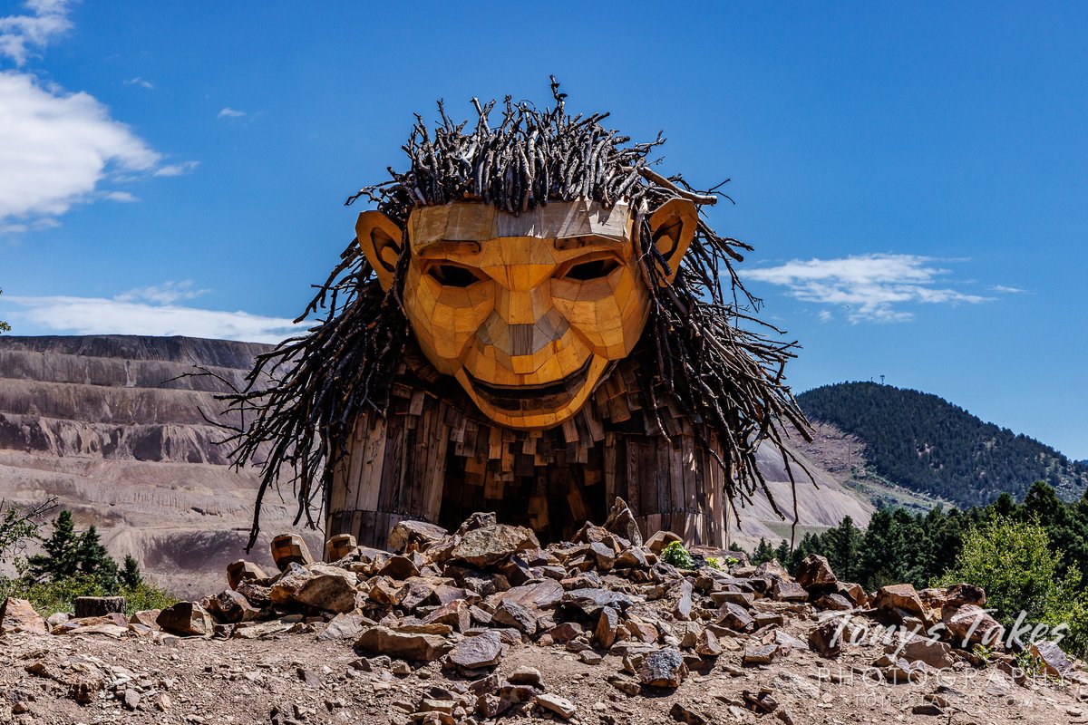 TonysTakes's tweet photo. Rita the Rock Planter at home in Colorado. After seeing Rita’s sister, Mama Mimi, in Jackson, Wyoming, my wife insisted we visit her sister. Fun stuff!
#troll #woodtroll #woodensculptures #trollwood #ritatherockplanter #ritathetroll #Colorado #Victor #CrippleCreek https://t.co/Jjhurjec66