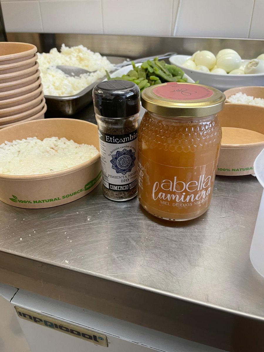 medioambienteZ's tweet photo. En el enlace anterior tenéis la receta servida, otras muchas, y los productos utilizados, que podéis encontrar en la #MuestraAgroecologica de #Zaragoza y los puntos de venta de la Marca #HuertadeZaragoza.

https://t.co/X6k6blhz3T

Muchas gracias @zaragozadeporte https://t.co/8vV5OSPono