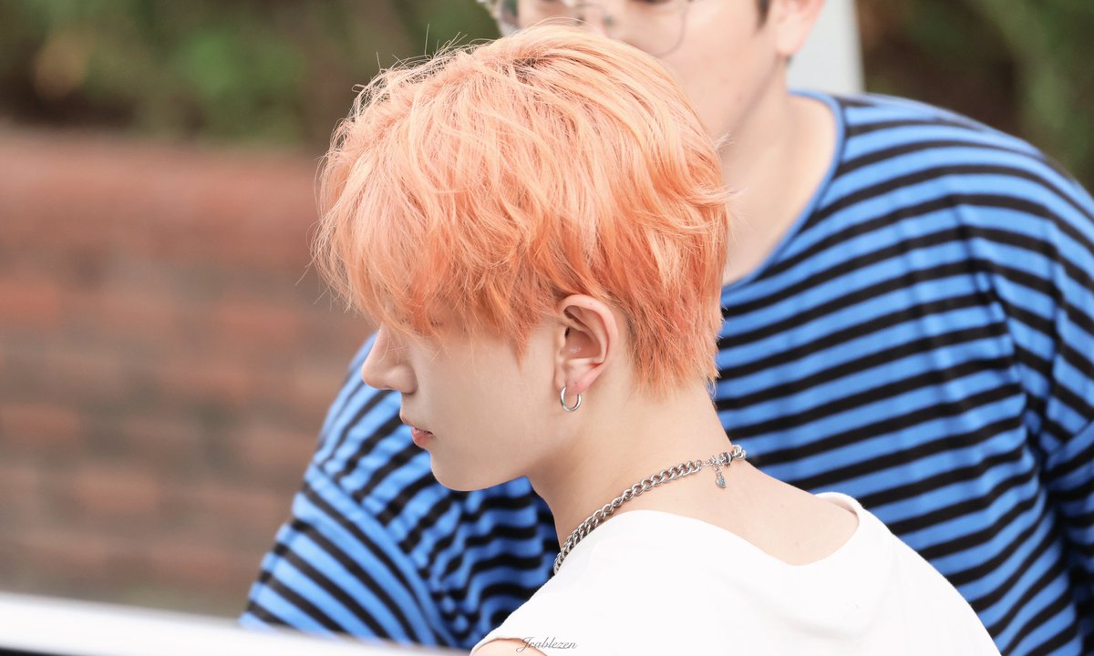 jrablezen's tweet photo. 240719 뮤직뱅크 퇴근

#ENHYPEN #엔하이픈 #HEESEUNG #희승 #이희승 #ヒスン https://t.co/G9dSKMfQup