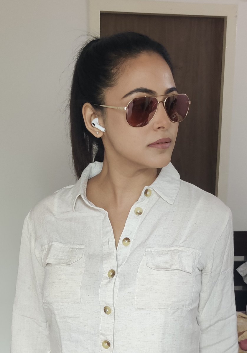 OnlyHeroines's tweet photo. Actress @SubikshaOffl from #Teenz movie 🤍🤎

#subiksha #subikshakrishnan https://t.co/RnB7XZo01f