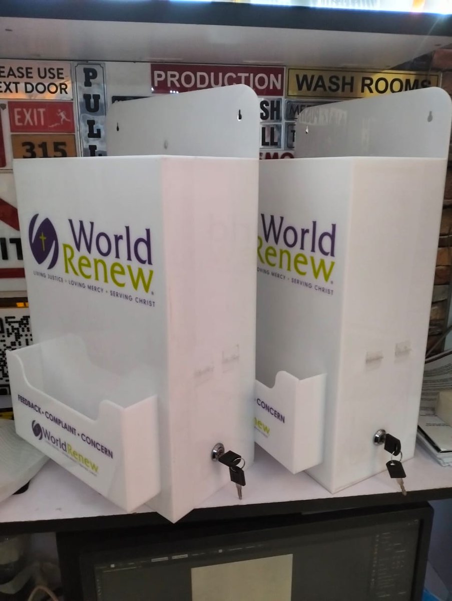 ifwCarl's tweet photo. We sell in A2 A3 and A4 Suggestion box at affordable prices
Dm @consoleinks for inquires 
Call/whatsapp text 0791425174 https://t.co/Mh77clQ2jW