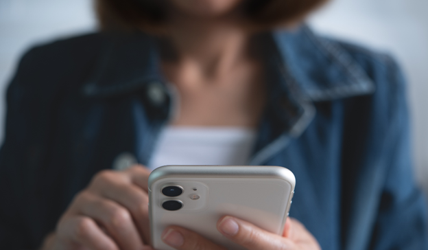 A study with <a href="/OUHospitals/">OUH</a> has found that an automated AI voice system enhances patient care after cataract surgery ➡️ imperial.nhs.uk/about-us/news/…

The AI-powered system calls patients to ask questions, understands their answers and identifies patients who may need review by doctors.