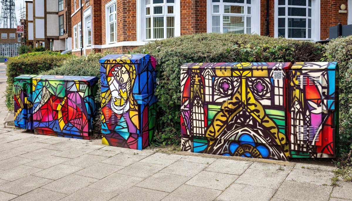 YorkArchivesUK's tweet photo. Archives 🤝 Graffiti art 

📍 Stonebow, York

Have you seen the new bit of colour in York this week?  The 'Outside the Box' public art project funded by @UkNatArchives showcases our Knowles stained glass collection in a unique new way in these mini murals by artist HazardOne

1/3 https://t.co/whmCHqFjTT