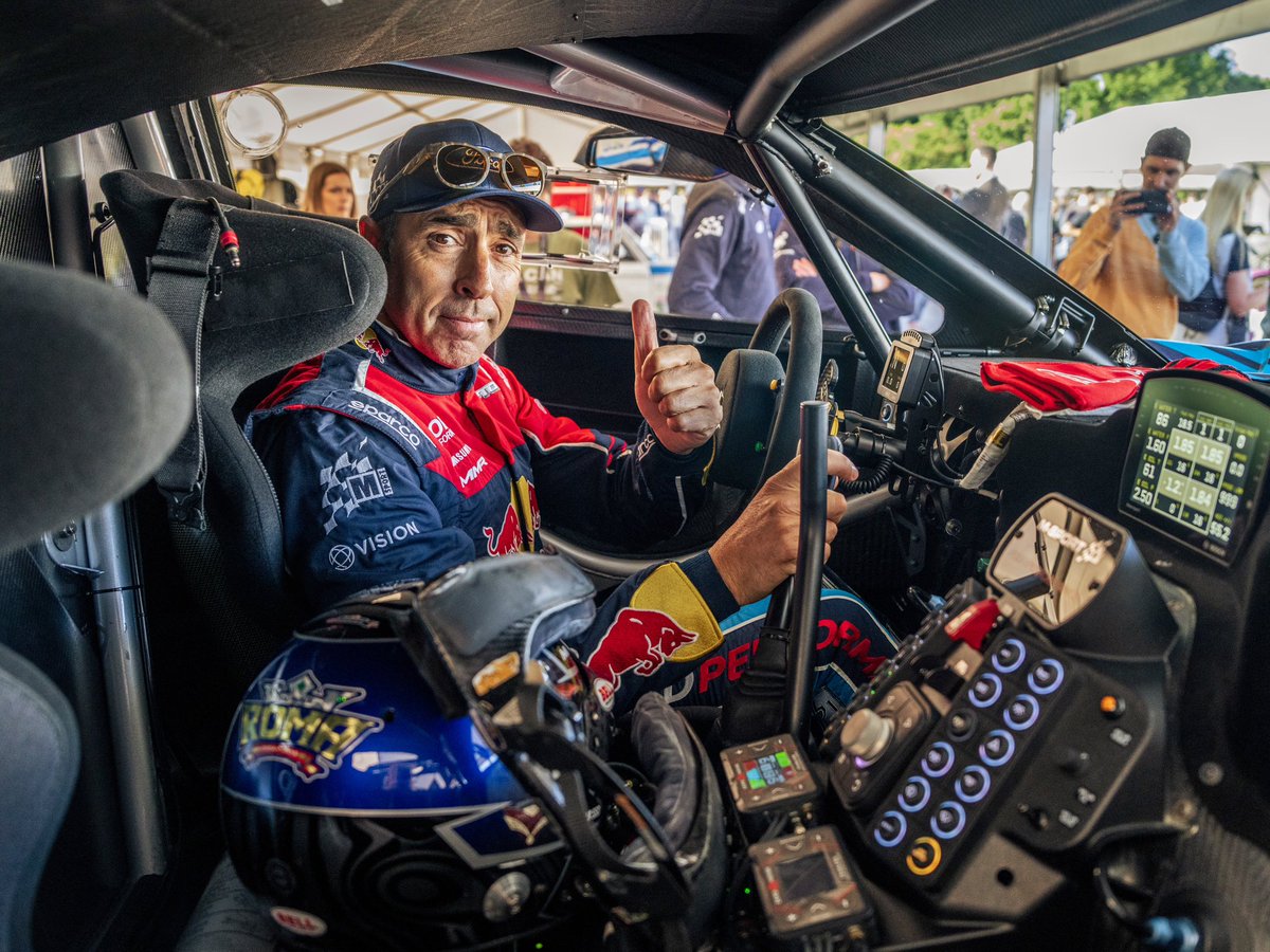The Intercooler (@theintercoolerx) on Twitter photo āIāve been at the epicentre of a few doughnuts on the Dukeās drive, but this is something else.ā
A few more photos from <a href="/HenryCatchpole/">Henry Catchpole</a>ās blast up the Goodwood hill with Dakar Rally legend Nani Roma in the Ford Raptor T1+. āIāve been at the epicentre of a few doughnuts on the Dukeās drive, but this is something else.ā
A few more photos from <a href="/HenryCatchpole/">Henry Catchpole</a>ās blast up the Goodwood hill with Dakar Rally legend Nani Roma in the Ford Raptor T1+.