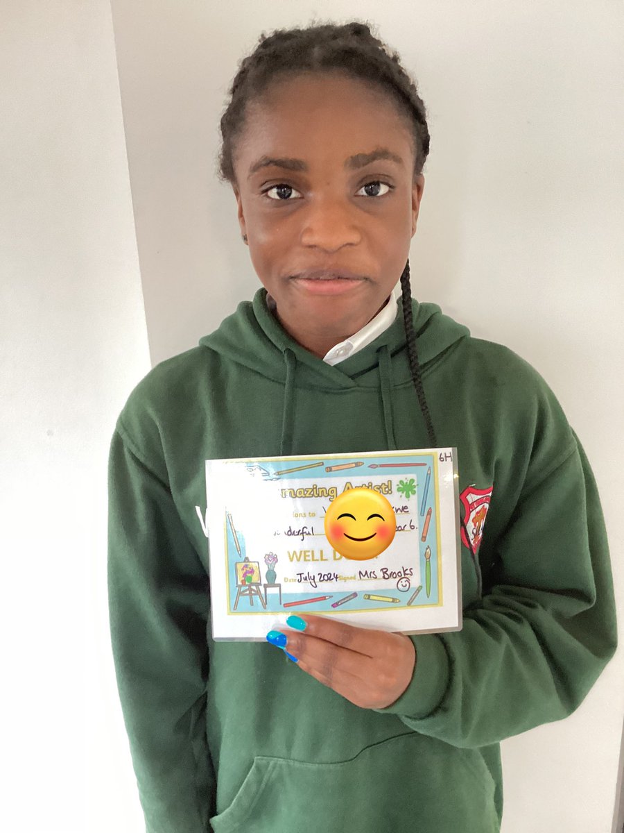 SMA_Reception's tweet photo. This terms amazing artists 🎨@StMargarets_ #SMAart The children have all completed fantastic artwork this year and I am extremely proud 🎨 https://t.co/2iKbUEzdvi