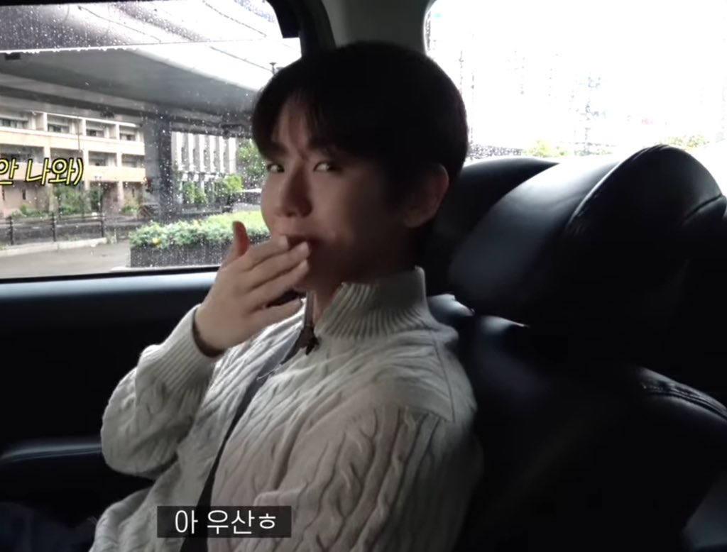 SAGITAURUS2706's tweet photo. CHANBAEK DATING CHANBAEK DATING CHANBAEK DATING https://t.co/G8apppWoXV