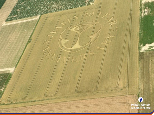 policefederale's tweet photo. Quand notre hélicoptère RAGO  survole le site de Tomorrowland. 
Bon festival à toutes et tous, en toute sécurité. 
#AirSupport #FederalPolice #Helicopter #TomorrowLand #TML #TML24 #pzr  #samenvoorveiligheid
@politie_rupel https://t.co/LNqpM3PjPl