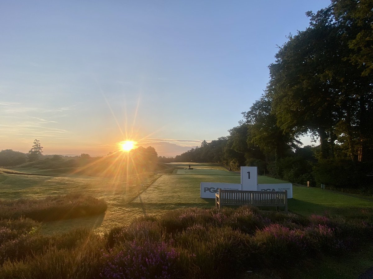 plestee's tweet image. A huge thank you to the team who have delivered a fantastic course for the @StonehamGC Pro-Am today. Loads of quality detail work along and superb surfaces 👌🏻👏🏻👏🏻👏🏻 #TeamStoneham