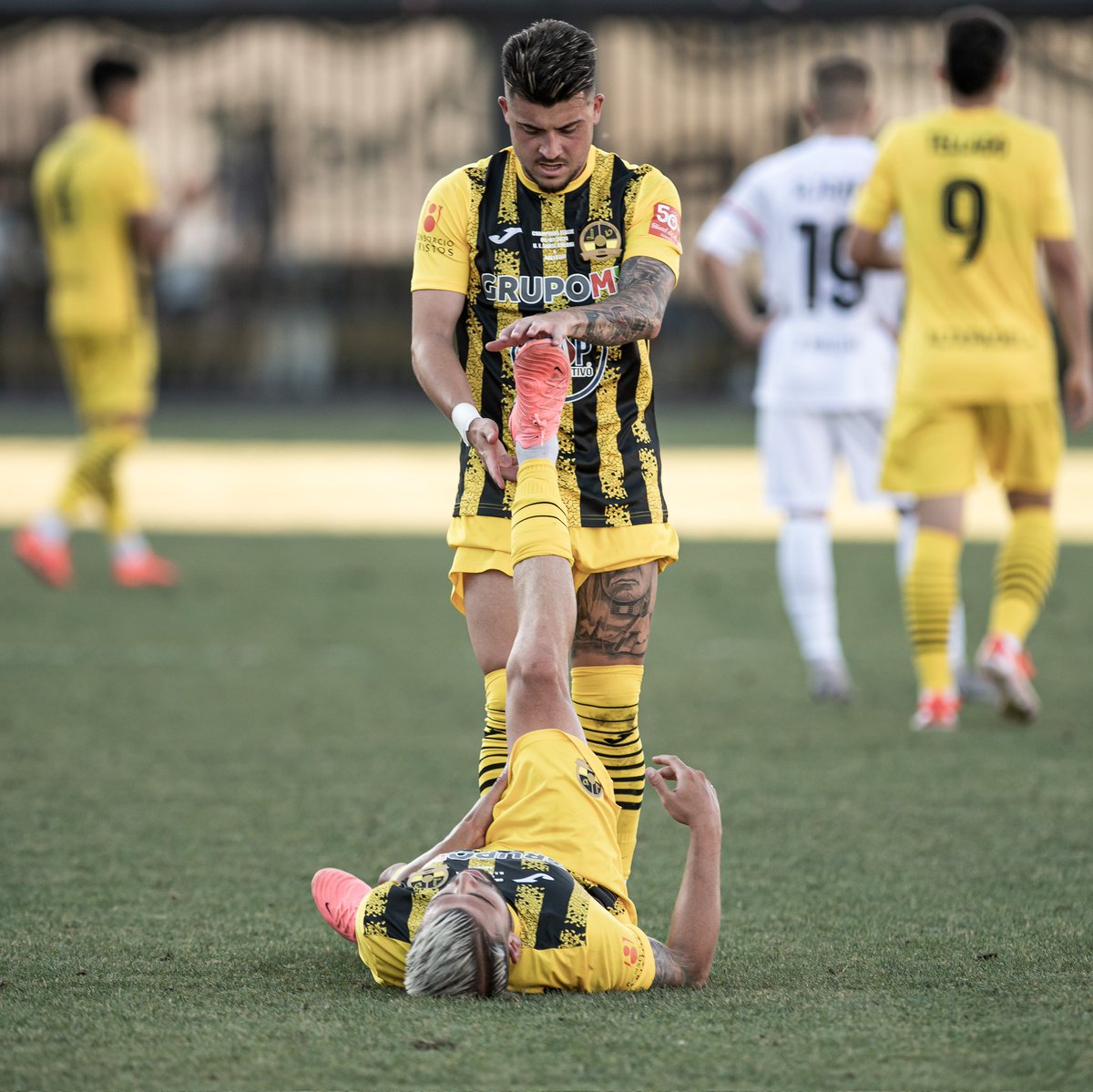 UEStaColoma's tweet photo. 🟡⚫ Els millors moments d'un partit històric i inoblidable  

#somiarengran 
#somcolomencs 
#ForçaUE🐿️ 
#championsleague https://t.co/hyjfpZ2xCd