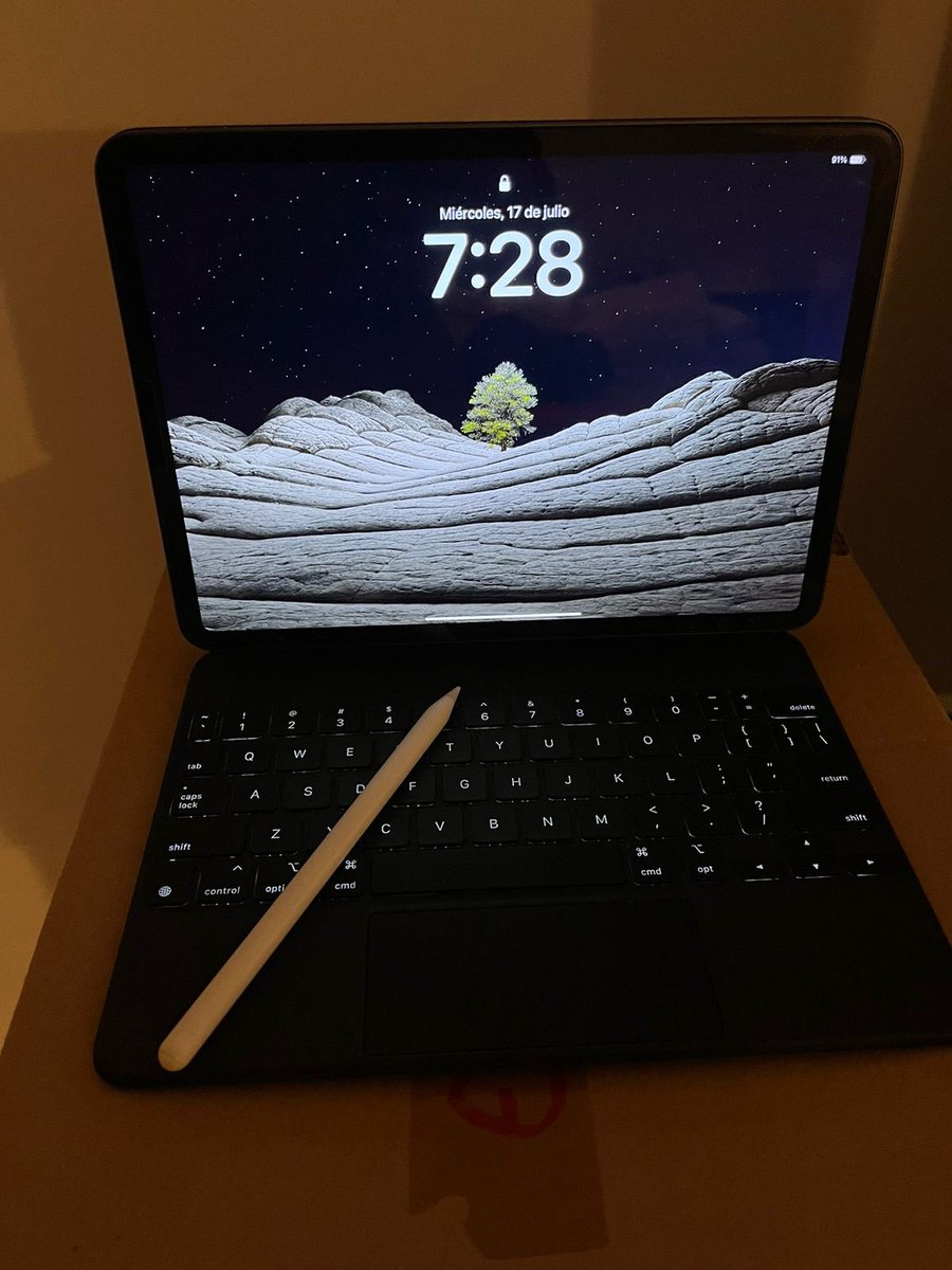 Tatocando__'s tweet photo. Vendo Ipad Pro 11 pro 2022 de 128gb + Magic Keyboard de Apple + Pencil de Apple
8.500.000 ❤️🫡 https://t.co/x50JOpjgLS