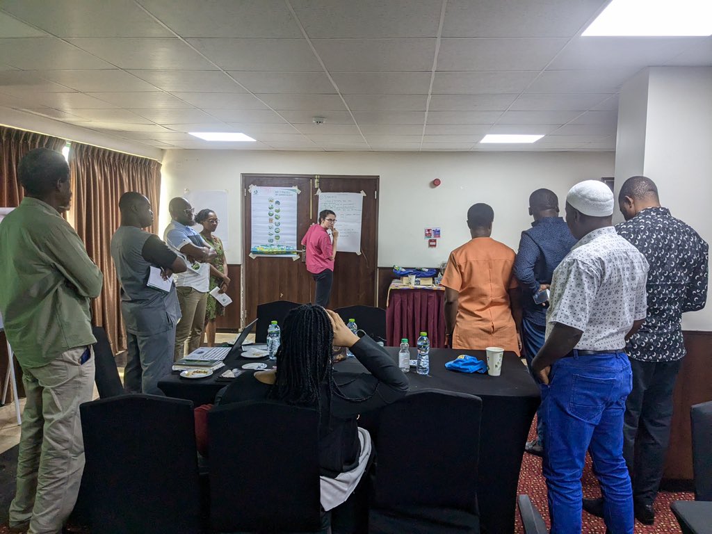Our team attended the Workshop on Holistic Assessment for Food Systems Transformation in Accra! Proud to represent Farm Radio Ghana to share insights, identify priorities, and explore solutions for sustainable food systems in Ghana.