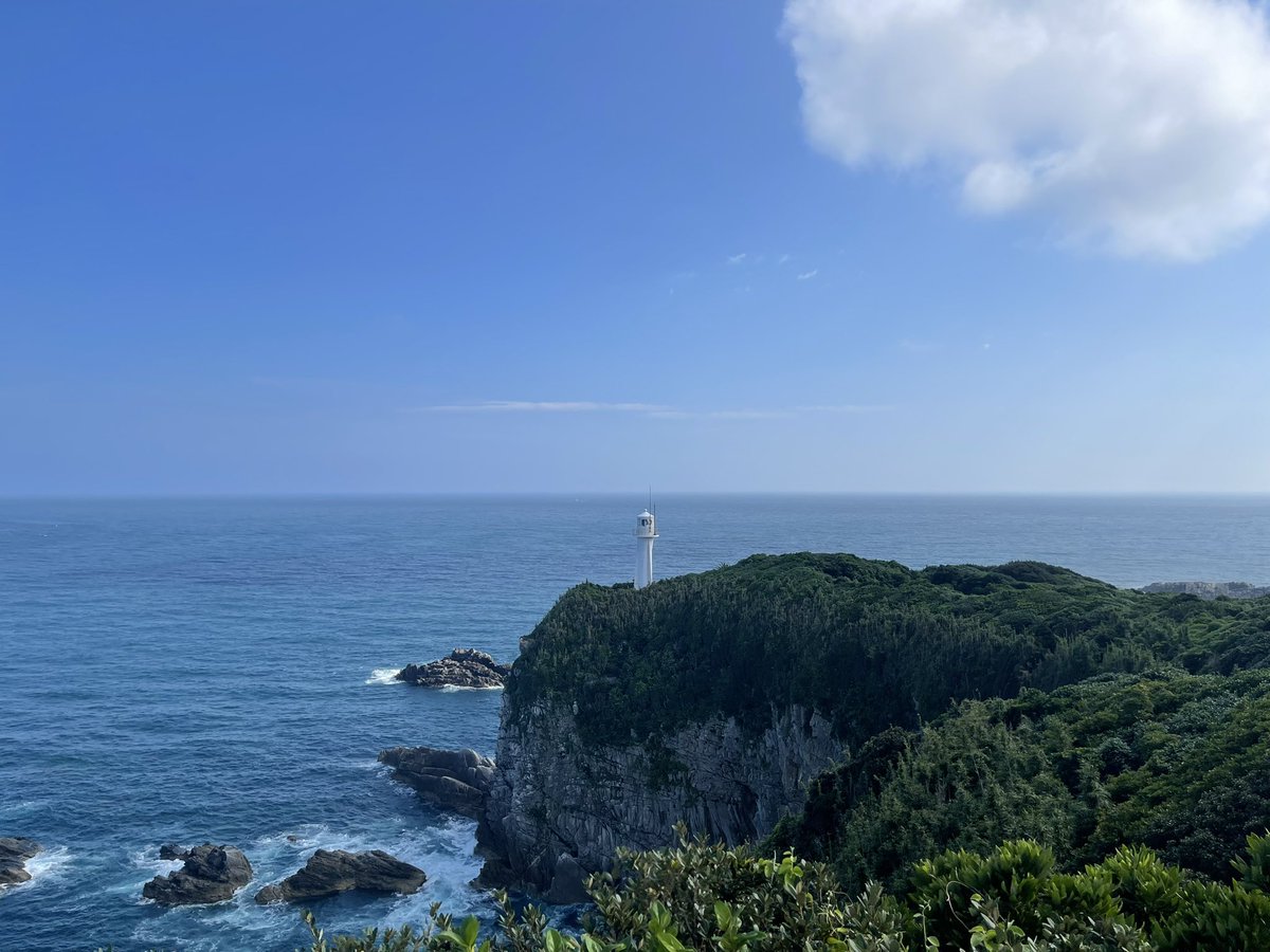 d_d__d_d__'s tweet photo. みんな久しぶり🥹🥹🥹実はおじさんは、今旅行で高知県にいる🤓🤓🤓高知市エリアと足摺岬を満喫してきたよ🥹🥹🥹普通に暑すぎ🥵🥵🥵 https://t.co/3nn0Komx0T