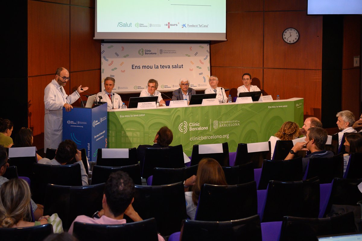 hospitalclinic's tweet photo. És la 2a teràpia avançada del #CLÍNIC-@idibaps que serà autoritzada per l'AEMPS per a pacients amb malalties hematològiques

Ho hem presentat amb el Conseller @manelbalcells, @jmcampis, @UrbanoIspizuaMD, Elias Campo, @Manel_JuanOtero, @fdezdelarrea, @ignasilopezv de @FundlaCaixa https://t.co/dcra4flE47