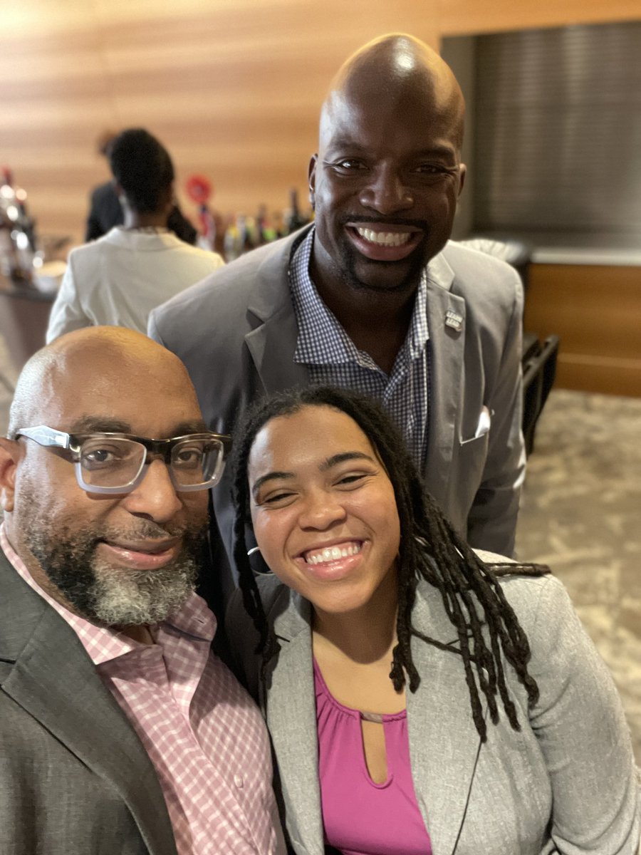 Rob from Chester, Pa (@knoxrob1) on Twitter photo Dr. Charles Whitcomb NCAA Leadership Institute #SelfiesWithRob. Great to see and celebrate <a href="/ToniDerby876/">Toni-Ann S. Derby, MBA🇯🇲🗽</a> @epiphanyclark <a href="/DavonRobb/">Davon Robb</a> <a href="/_AhmadB_/">Ahmad Boyd</a> <a href="/dawonbbaker/">DaWon B. Baker</a> &Jazlyn.
A blessing to be in Dallas to overflow my cup and get poured into. #NCAALearnLead Dr. Charles Whitcomb NCAA Leadership Institute #SelfiesWithRob. Great to see and celebrate <a href="/ToniDerby876/">Toni-Ann S. Derby, MBA🇯🇲🗽</a> @epiphanyclark <a href="/DavonRobb/">Davon Robb</a> <a href="/_AhmadB_/">Ahmad Boyd</a> <a href="/dawonbbaker/">DaWon B. Baker</a> &Jazlyn.
A blessing to be in Dallas to overflow my cup and get poured into. #NCAALearnLead