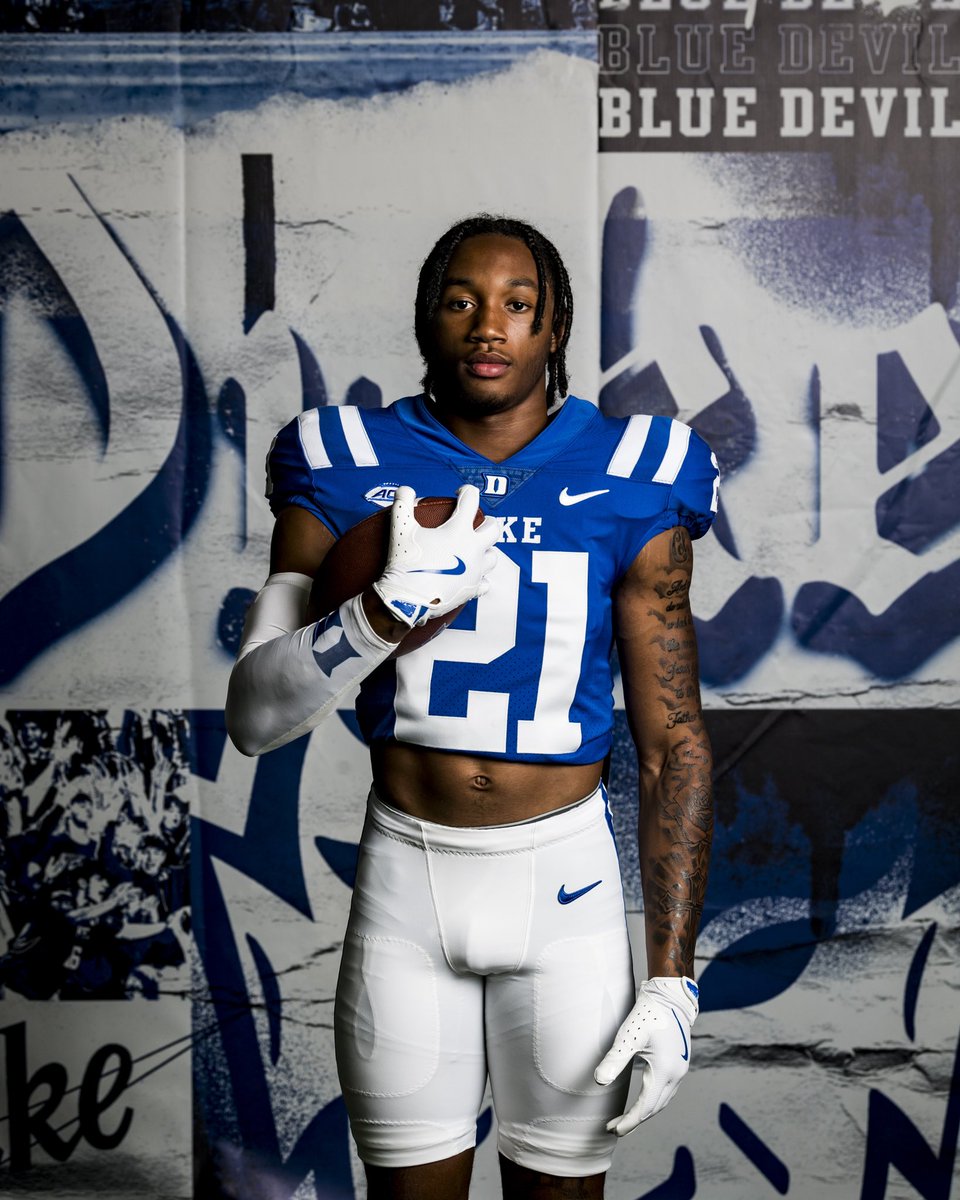 LANDAN CALLAHAN ✟ tweet media