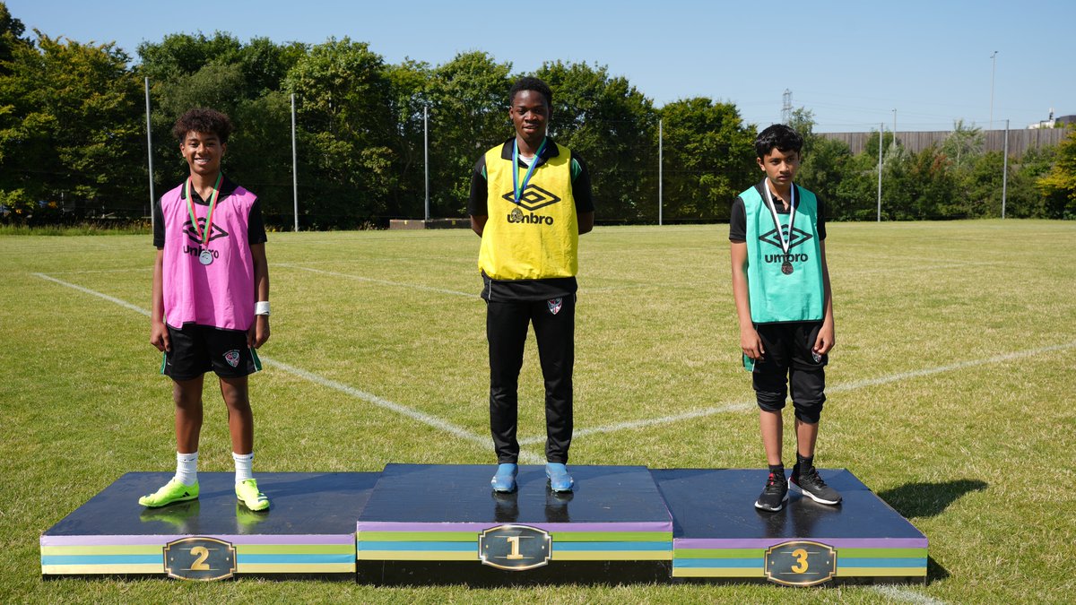 Challney Boys' Photography Dept. (@photographychsb) on Twitter photo Sports day 3 *The Medal Winners* (2024) <a href="/ChallneyBoys/">Challney Boys</a> <a href="/ChallneyPEDept/">Challney PE Department</a> Sports day 3 *The Medal Winners* (2024) <a href="/ChallneyBoys/">Challney Boys</a> <a href="/ChallneyPEDept/">Challney PE Department</a>