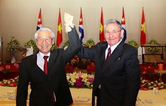 MMarreroCruz's tweet photo. Lamentamos profundamente el fallecimiento de Nguyen Phu Trong, secretario general del Partido Comunista de #Vietnam. Trasladamos nuestras más sentidas condolencias a sus familiares y a su querido pueblo. https://t.co/lzrYyZV9d7