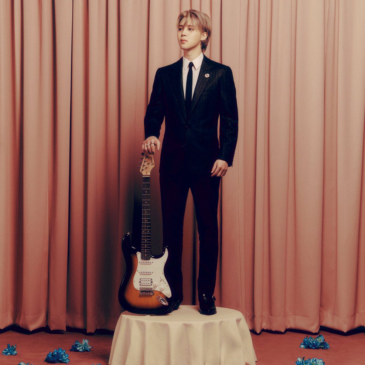 #JIMIN becomes the first K-Pop artist to have multiple albums reach #1 on US iTunes in 2024 (FACE and MUSE).