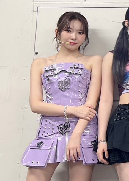 衣装ぎゃるくねって思ったけどやっとマユカさんのぎゃるさに追いついてきただけか
#NiziU #MAYUKA