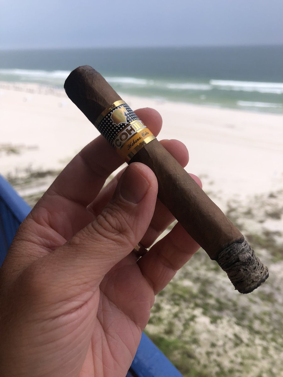 Cigar Duels (@cigarduels) on Twitter photo Cigars at the beach. Nothing short of amazing. Cohiba Siglo III <a href="/Habanos_Oficial/">Habanos SA Oficial</a>
#cigars #cigarsmoker #cigarsmoking #cigaraficionado #cigarlife #cigarlover #cigarcollector #botl #kycigarclub #cigarenthusiast #kentuckycolonelcigars #habanos #cubancigar #cuban #cohiba #thegoodlife Cigars at the beach. Nothing short of amazing. Cohiba Siglo III <a href="/Habanos_Oficial/">Habanos SA Oficial</a>
#cigars #cigarsmoker #cigarsmoking #cigaraficionado #cigarlife #cigarlover #cigarcollector #botl #kycigarclub #cigarenthusiast #kentuckycolonelcigars #habanos #cubancigar #cuban #cohiba #thegoodlife