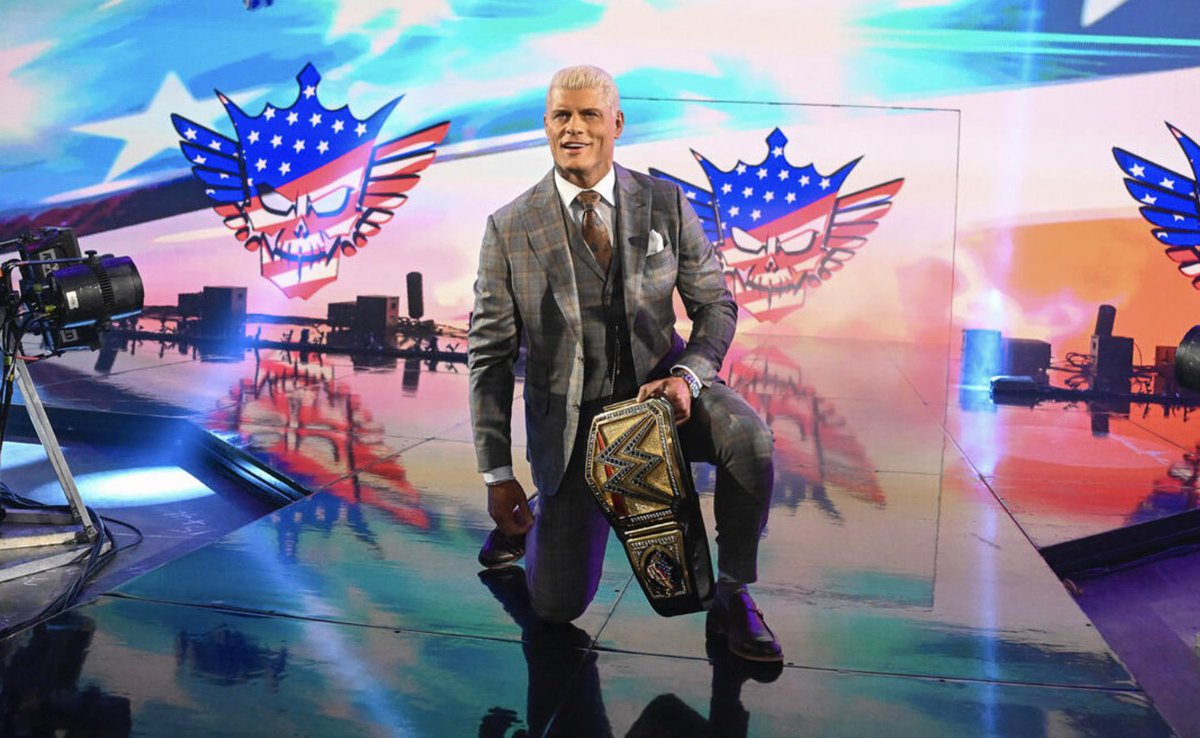 #SmackDown  FOLLOW TRAIN!

- RT
- Reply with a GIF of your favorite wrestler
- Like and follow everyone who does this