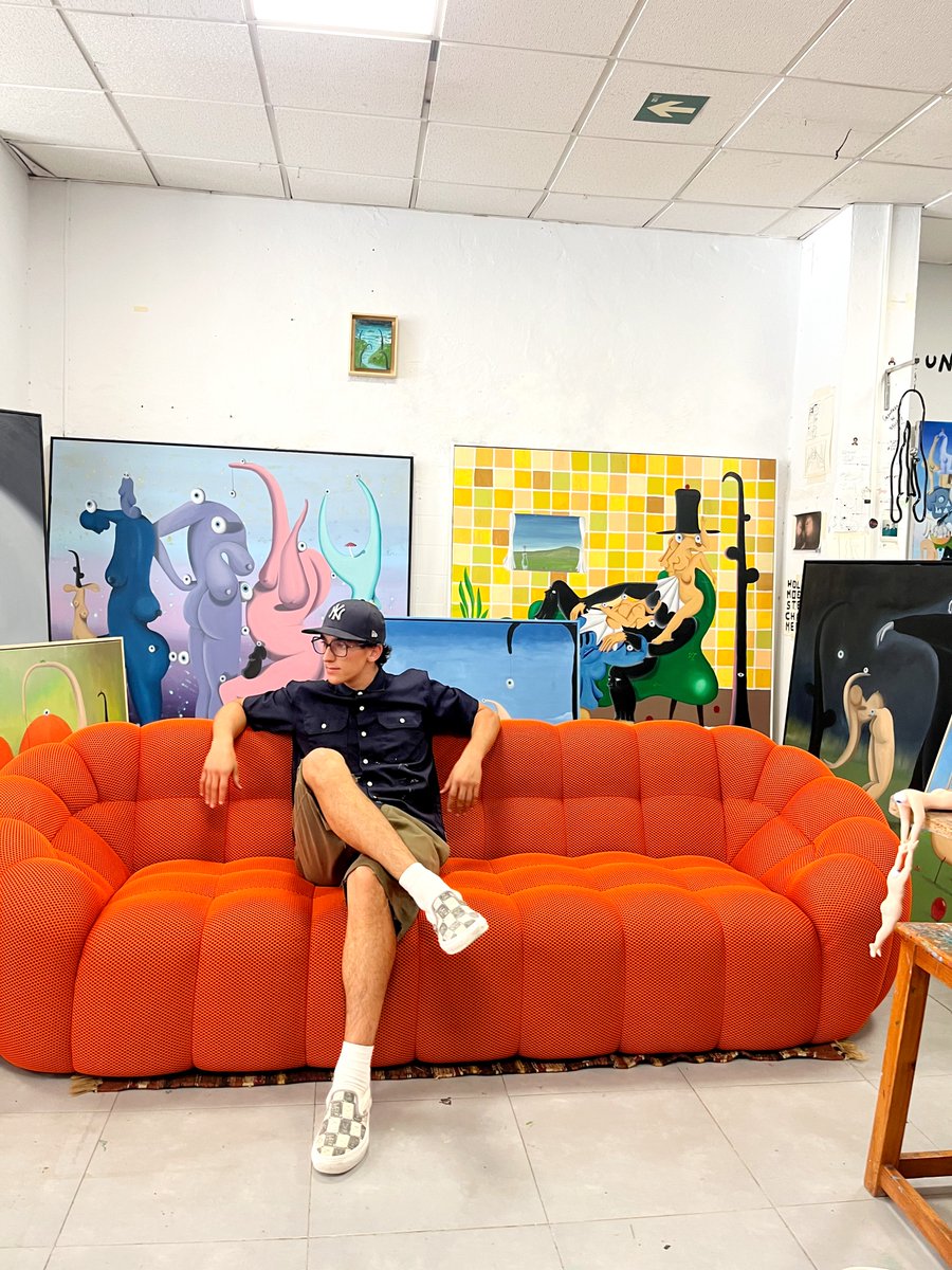 VLABgallery's tweet image. Pedro Hoz's work is based on his own imagery and focuses on compositions made up of anthropomorphs and other organic figures. Despite fleeing from concept and explanation, his work shows influences from Flemish art to Dadaism.

#art #artist #vlab #exhibition #artwork #PedroHoz