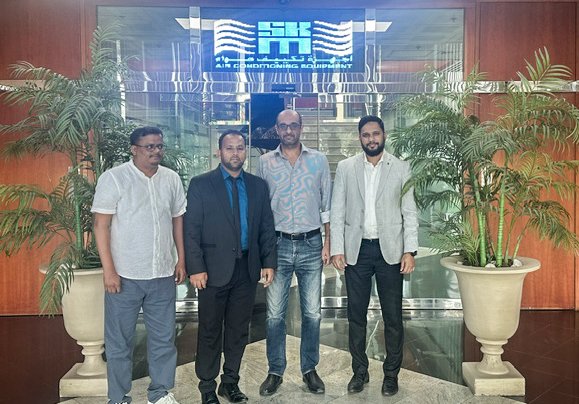 SKMAIRCON's tweet photo. A consultant from M/s MEEB - #Bahrain visited the #SKM facility and was impressed by the #factory's processes and facilities.
#gcc #visit #HVAC #AC #acmanufacturers #actechnology #airconditioning #hvacsupply #hvacsupplies #middleeast #gulf #investment #industrial #hvaclife #UAE https://t.co/t3Mjzn8lae