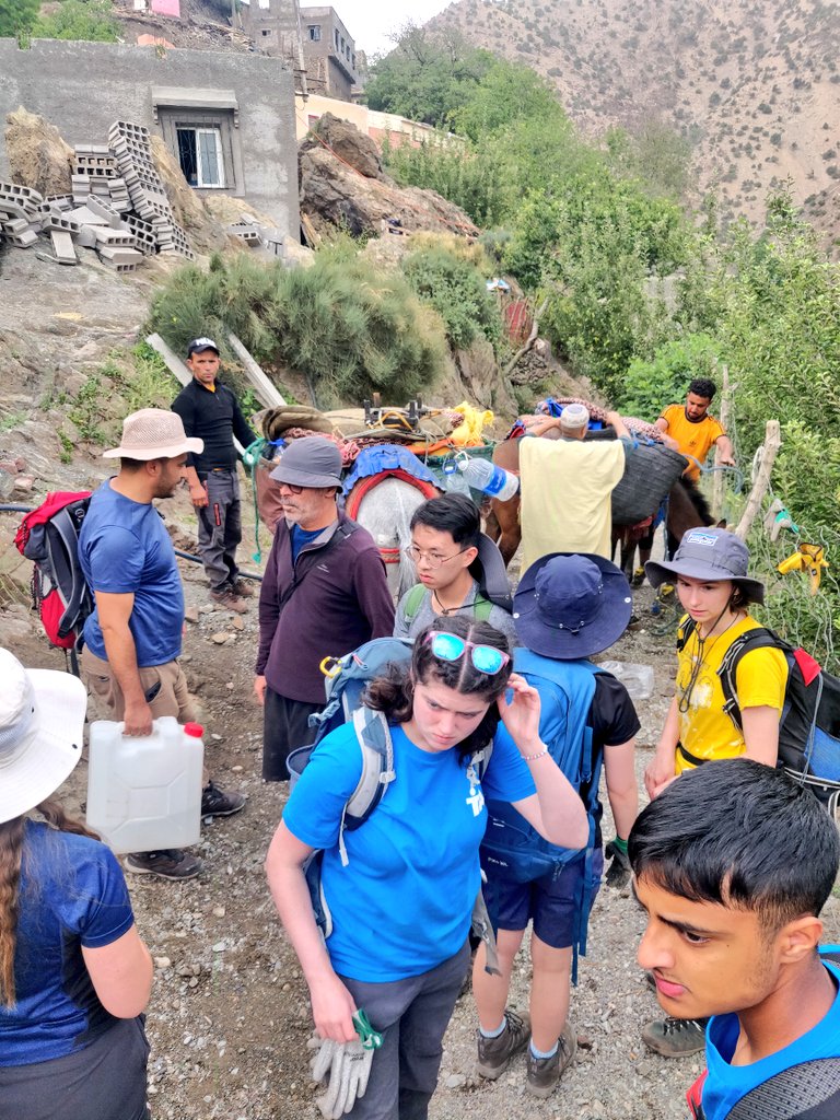 MrVisGeography's tweet photo. Second day of project work in Tizi Oussem and we are making progress despite rush our traffic (see first picture) ⚒️ Still loads to do but trucks now have more room to pass 🚚 We even had time for tea on the side of the road whilst having a break 🍵 #RGSExpedition2024 https://t.co/6utCt92uX9