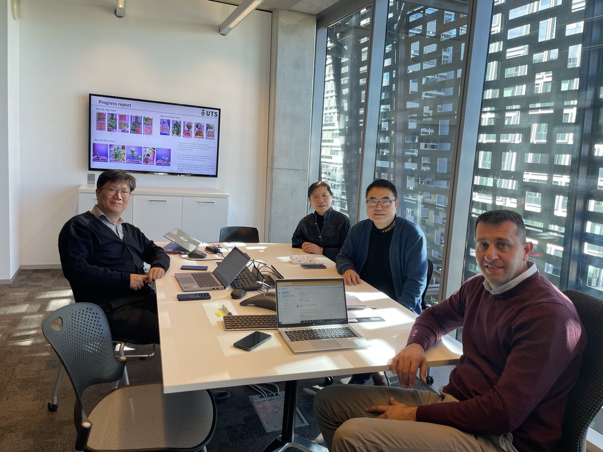 ARCNICEHUB's tweet photo. Today, we had a productive progress meeting with Origin Water, our valued industry partner in the ARC NiCE Hub. It was a pleasure to share our research findings and discuss future research collaboration.  @arc_gov_au https://t.co/eT6Ypz66hi