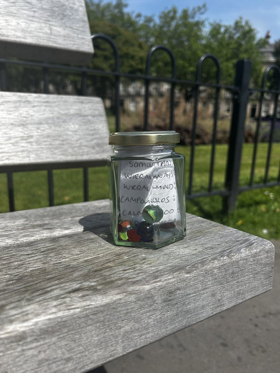 Today we found a little jar of kindness, filled with support numbers for those who might need a listening ear. Such a thoughtful gesture! 💫

Small acts of kindness can make a big difference! 🌈

HAPPY FRIDAY ☀️