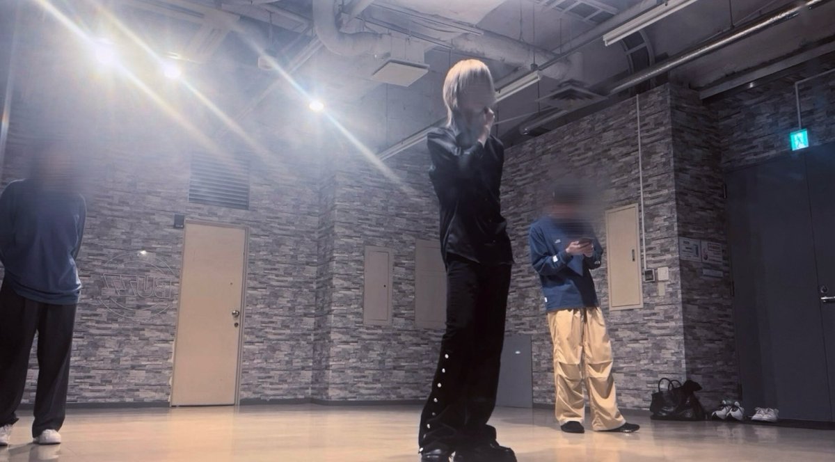 4YN until武道館 tweet media