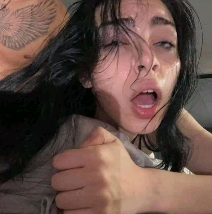 سؤال الليله 
هل يجوز للزوجه ان ترضع قضيب زوجها 🥰