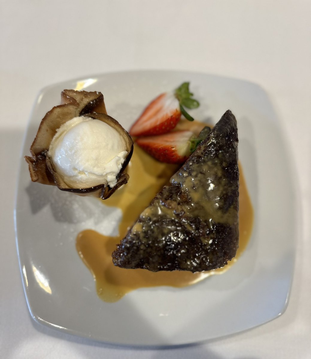BelthazarCT's tweet photo. Our malva pudding with ice cream.
#malvapudding #dessert #belthazar #belthazarrestaurant #vandawaterfront #malvapuddingicecream #capetown https://t.co/chqF32Cocc