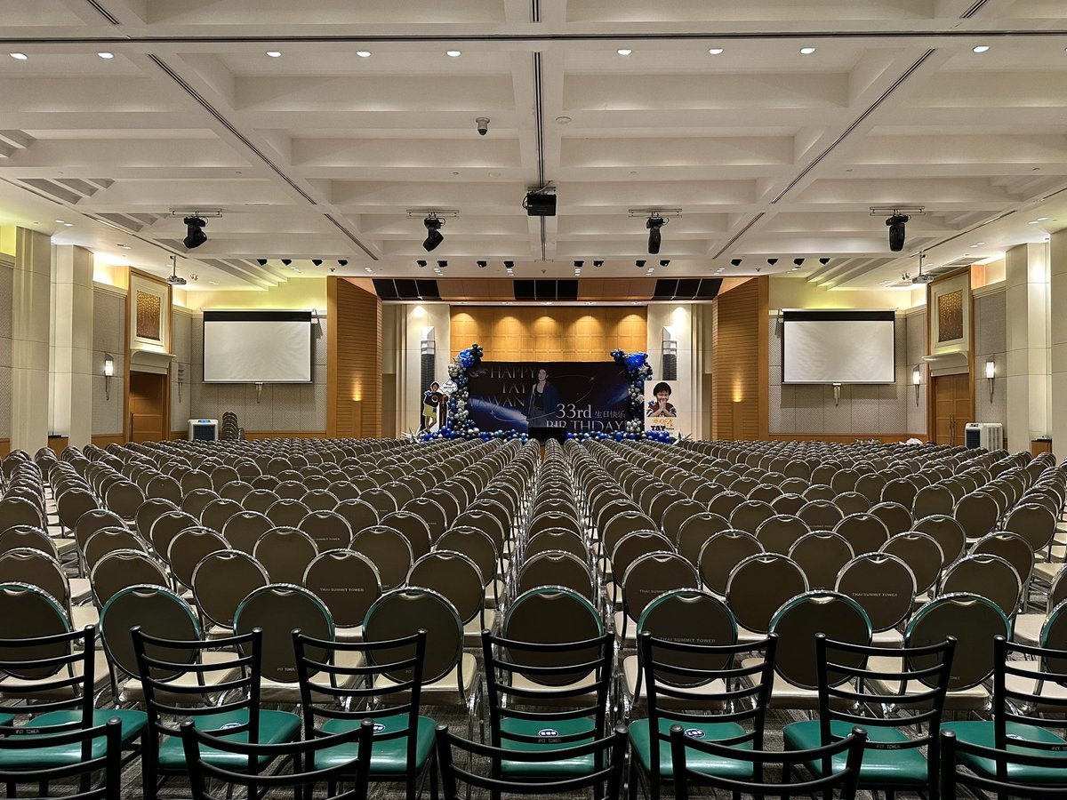 taytawanfc's tweet photo. ผังที่นั่งสำหรับงาน #Taytawan33rdBirthday แล้วพบกันวันพรุ่งนี้ครับ! 💙

สำหรับผังที่นั่)ของห้อง Live ตรวจสอบบริเวณหน้างาน

มีอาหารและเครื่องดื่ม จำหน่าย ที่โรงอาหาร ชั้น 7 ตั้งแต่เวลา 10 โมงเป็นต้นไป

Note: สำหรับเงินsupport 200 บาท สามารถจ่ายได้ทั้งเงินสด และ โอนจ่ายผ่าน QR Code ที่หน้างาน

Seat plan for #Taytawan33rdBirthday is out! See you all tomorrow! 💙

For Live room’s seat plan, please find your number at the venue. 

Moreover, the canteen is opened for food and drinks on 7th floor from 10 AM! 

Note: For the money support of 200 Baht, you can pay in both cash or and bank transfer (QR Code provided) at the venue.