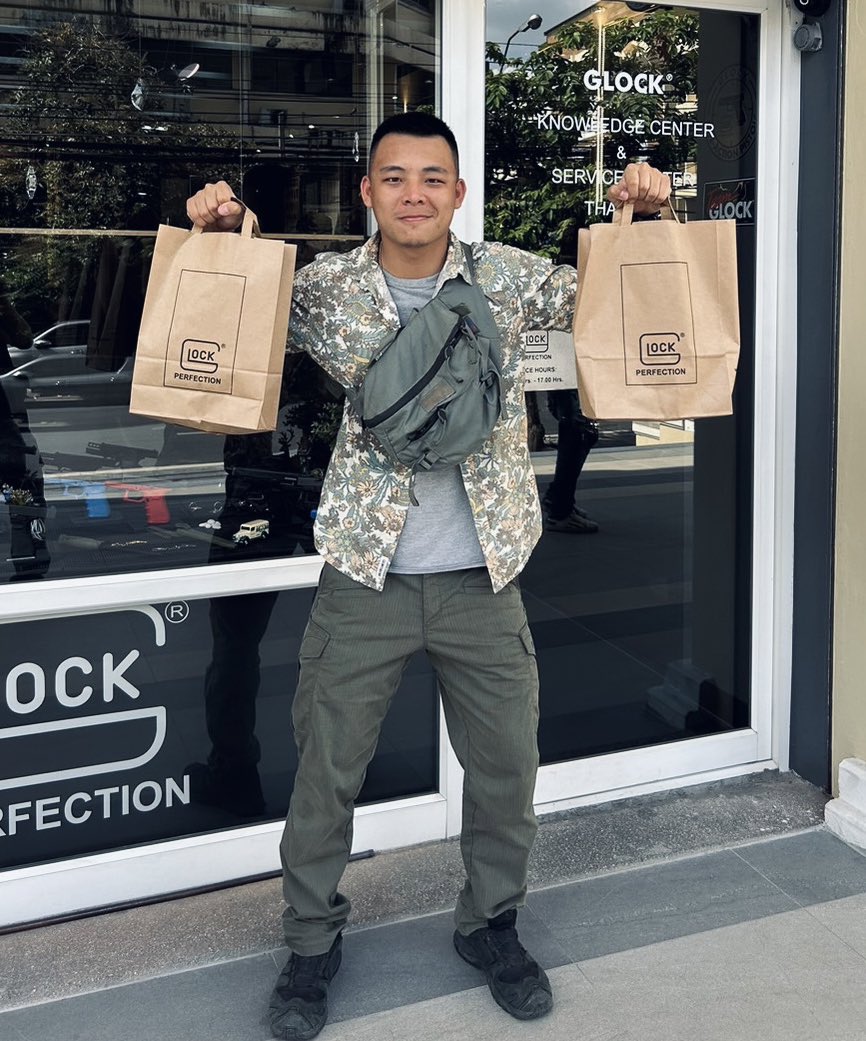 喜歡的東西不多
Glock 必須說很會做周邊
雖然有的人可能會嫌他們的槍醜