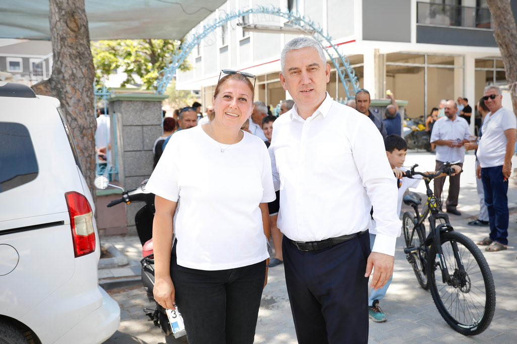 profdrtcelik's tweet photo. Gaziosmanpaşa Mahalle Muhtarlığı ve mahalle sakinlerimizin düzenlemiş olduğu aşure hayrının ardından Sanayi Sitesi Camii’nde Çoban ailesinin düzenlediği hayıra katıldık. 

Yapılan tüm hayırların kabul edilmesi dileğiyle. https://t.co/vQwwLijQHc