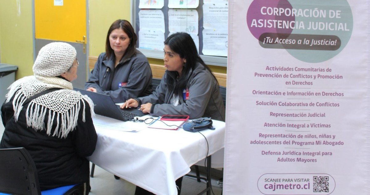 ⚖️ Cumplimiento forzado del pago de pensión de alimentos fue una de las múltiples consultas que nuestro consultorio de #PuntaArenas respondió en la décima Plaza de Justicia, organizada por <a href="/MinjudhMagallan/">Seremi Justicia y DDHH Magallanes</a> y que se desarrolló ayer en el Cesfam Carlos Ibáñez

#AccesoalaJusticia