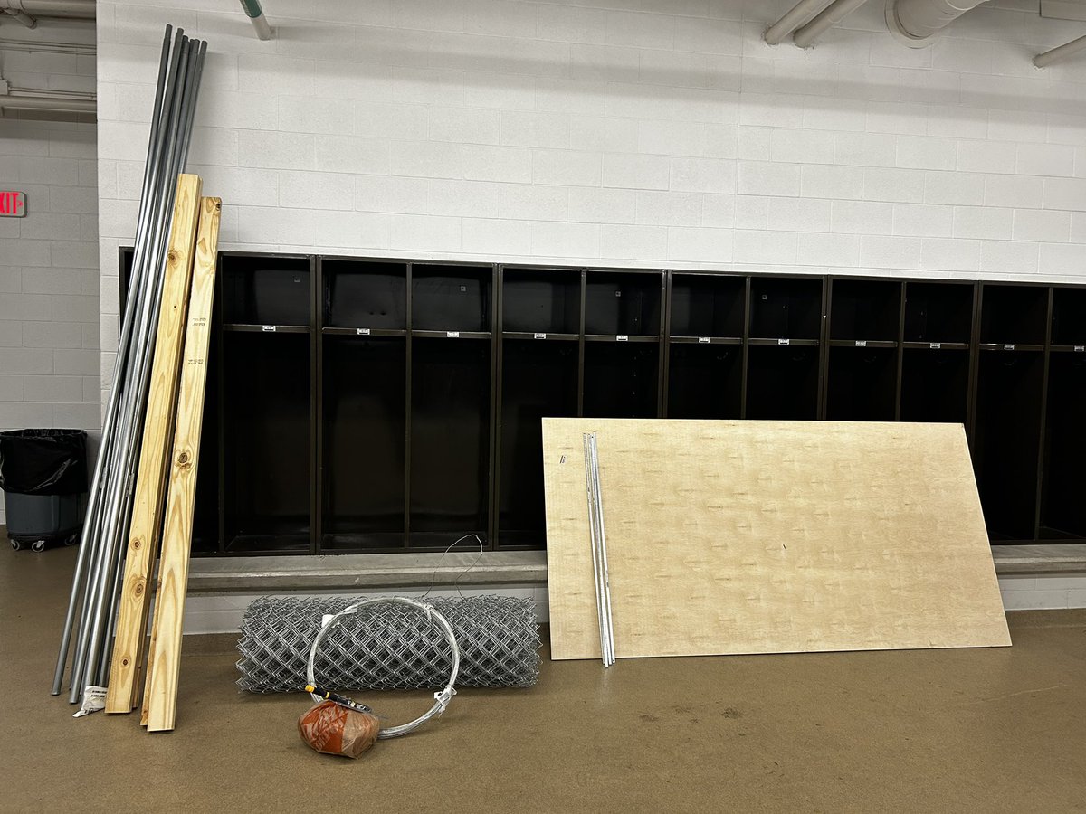 Big_Libbowski's tweet photo. From concept to reality. And 12 trips to Home Depot. 🔨🪚🔩 #MesquiteMediaDay https://t.co/8ld03SeenD