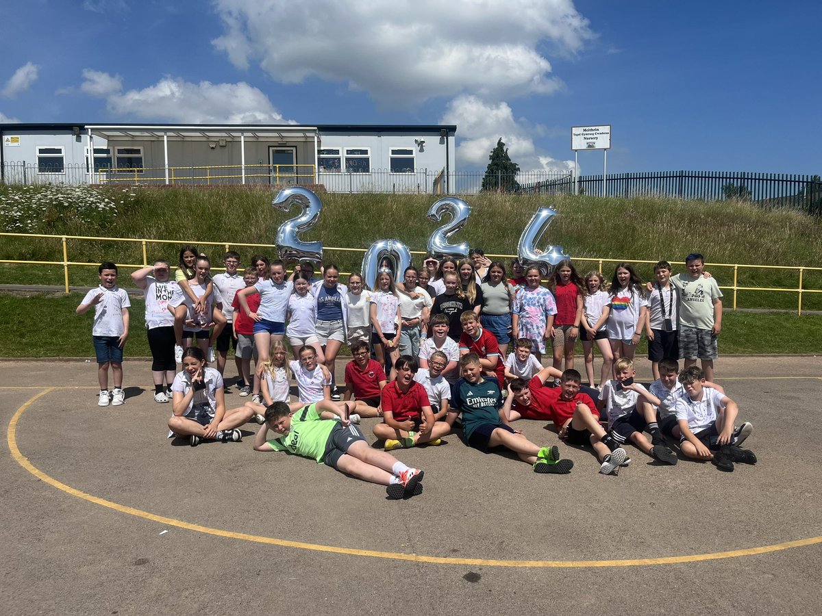 YGCwmbran's tweet photo. Pob lwc enfawr i ddisgyblion blwyddyn 6. Diolch am flynyddoedd hyfryd, llawn atgofion hapus. Rydych chi gyd yn wych! 🌟 / A huge good luck to year 6 pupils. Thanks for lovely years, full of happy memories. You're all excellent! #Cymunedygc https://t.co/MkAmOPoWd9