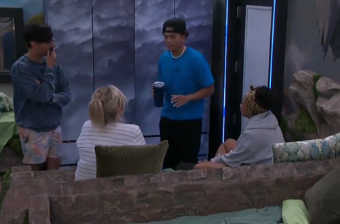 rbbq's tweet photo. Things You "Need To Know" - Premiere Night 2 / Day 3 #BB26 
1. Quinn=upgrade, Cedric=downgrade
2. Angela=HoH, no noms 
3. 4 Noms a week (AI Arena?)
4. Lisa/Kenney/Kimo discussed as noms
5. Angela and Joseph's 9 Person Group Plan: Joseph/Angela/Chelsea/Leah/Cam/Rubina/Cedric/Quinn/Brooklyn
6. Makensy spirals, wants Angela out.
7. Matt word vomits his F2/F3s. Says Tucker asked him for a F2
8. Brooklyn/Angela formed a F2 before feeds started