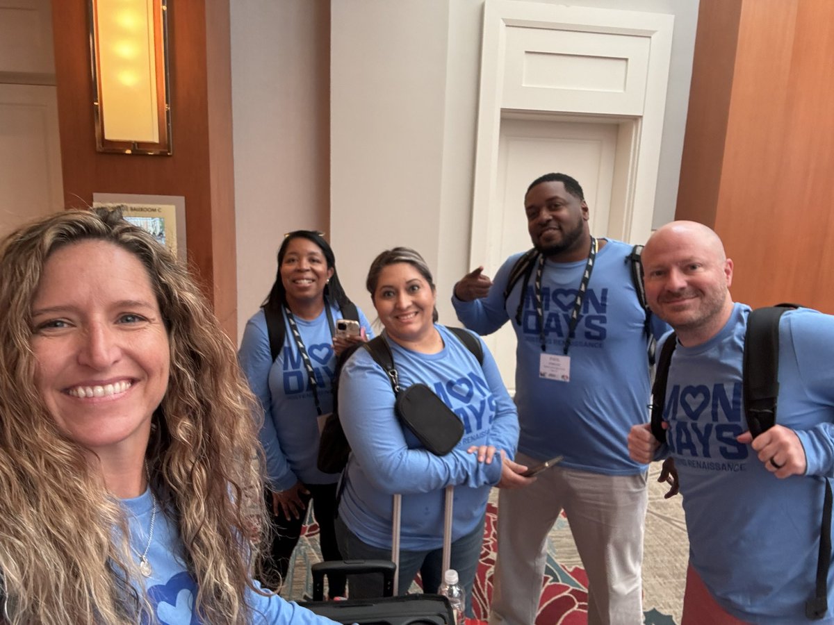 AP_Skelton19's tweet image. Had a great time this week in Orlando at Jostens Renaissance!! #JRGC Our team is leaving with an abundance of ideas ready to take back to HJH to start the school year strong! #WeAreHaskett #HJHSUMMER24 💙🎉🐾 @J_Renaissance