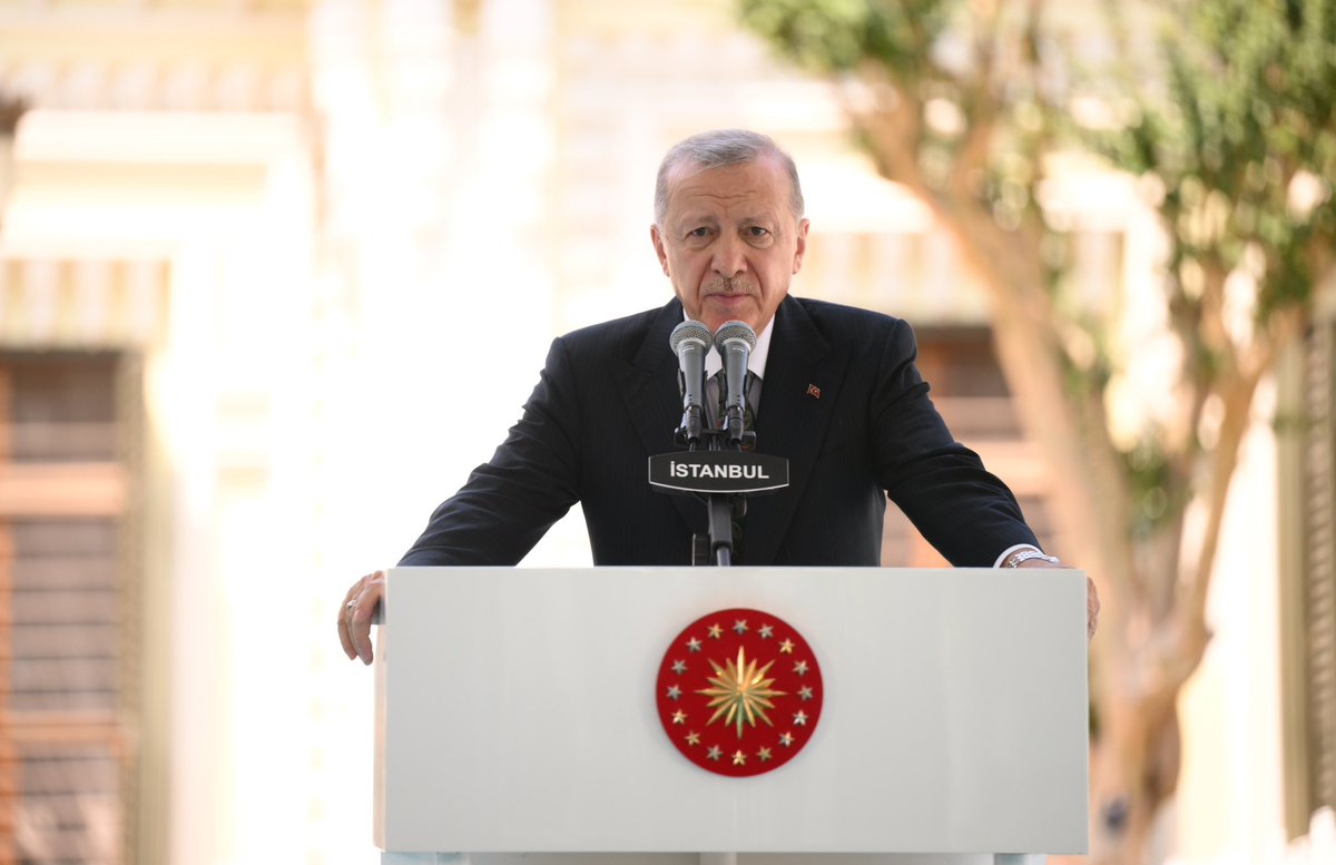tcbestepe's tweet photo. “Altı yıllık titiz bir restorasyon neticesinde ecdat yadigarı Yıldız Sarayı’nı ihya ettik” https://t.co/uFbFZ3SSUd https://t.co/qnLe83wCoi