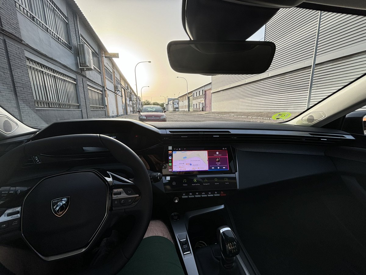 CacuLife's tweet photo. Estoy enamorado del nuevo coche, no me escondo♥️ https://t.co/NSqGcFdOqy