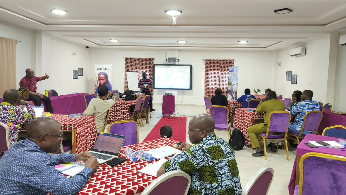 PlanIntTogo's tweet photo. ECHO DU PROGRAMME CIVSAM GÉNÉRATION CHANGE 1.0 AU TOGO : Nous concluons aujourd'hui la formation sur le Développement des Capacités Organisationnelles (DCO) et l'outil d'analyse de l'espace Civique pour notre équipe.
#TgTwittos #TogoLeadsEquality #SIDA https://t.co/O7eaNfooIM